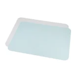pufz-bordstablett-gron-med-yogurt-tallrik.webp