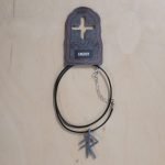 Halsband Bindruna Energy svart 1080