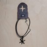 Halsband Bindruna Love svart 1080
